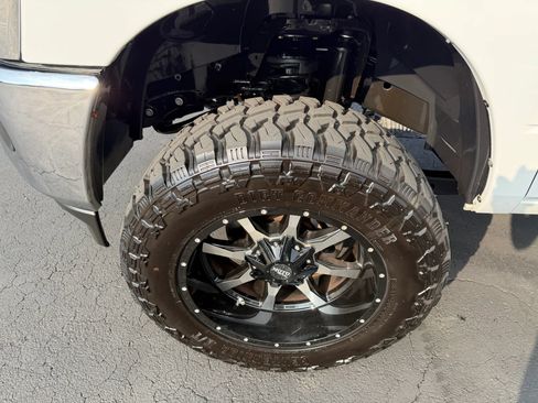 Used 2020 RAM 2500 Tradesman AWD/4WD image 11