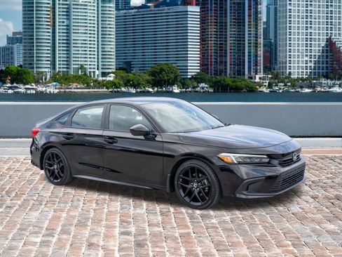 Certified 2023 Honda Civic Sport image 3