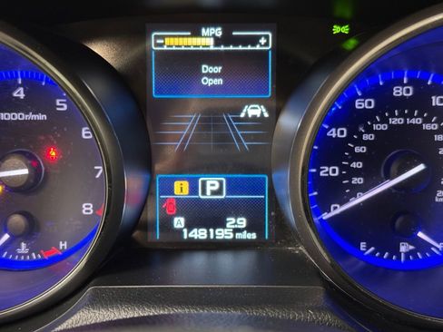 Used 2019 Subaru Outback 3.6R Touring w/ Popular Package #3A AWD/4WD image 32