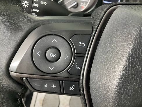 Used 2023 Toyota Camry SE image 17