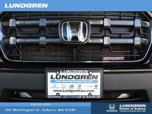 Used 2025 Honda Ridgeline Sport image 31