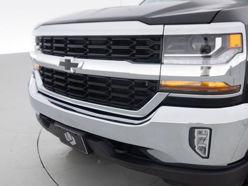 Used 2017 Chevrolet Silverado 1500 LT w/ All Star Edition AWD/4WD image 16