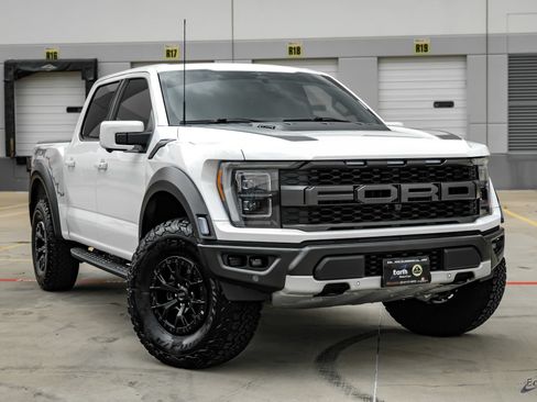 Used 2023 Ford F150 Raptor w/ Raptor 37 Performance Package AWD/4WD image 24