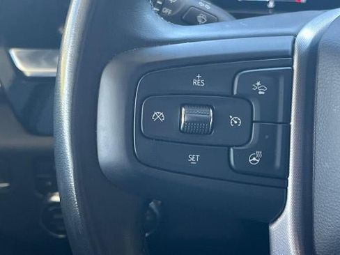 Used 2025 GMC Sierra 1500 SLT AWD/4WD image 34
