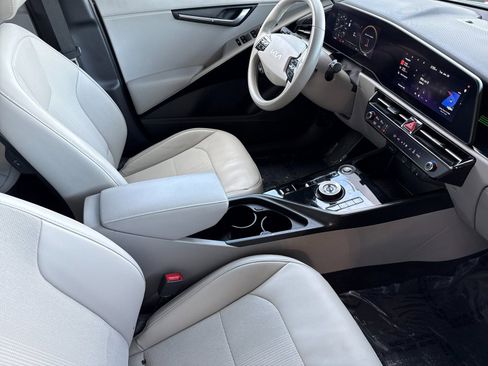 Certified 2023 Kia Niro Wind image 9