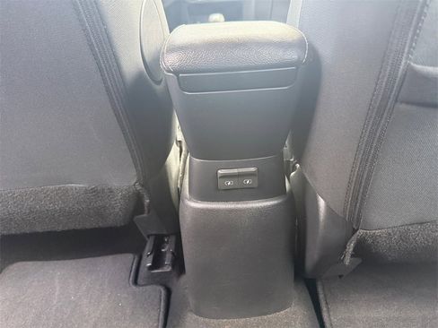 Used 2023 Nissan Kicks S image 28