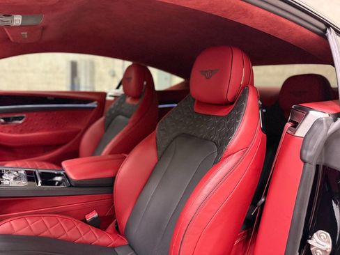 Used 2021 Bentley Continental GT AWD/4WD image 16