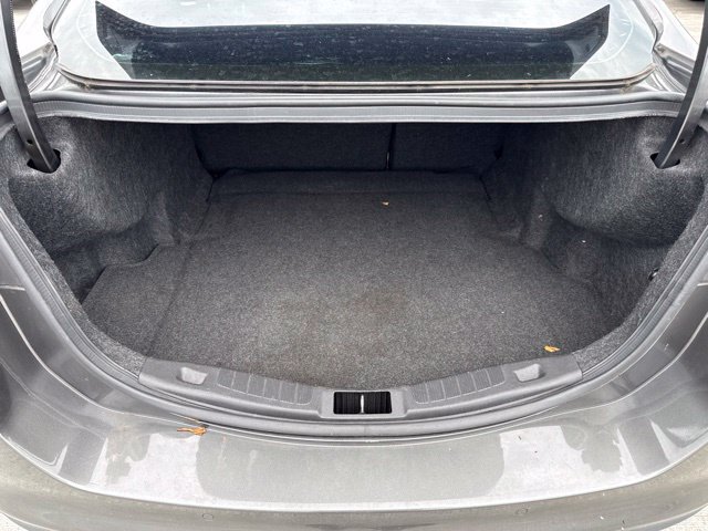 Used 2016 Ford Fusion SE FWD image 4