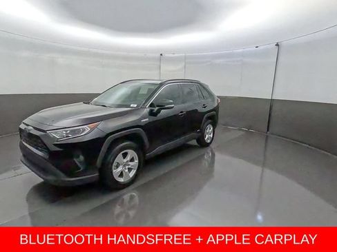 Used 2021 Toyota RAV4 XLE w/ Convenience Package AWD/4WD image 3