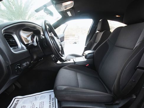 Used 2022 Dodge Charger SXT image 13