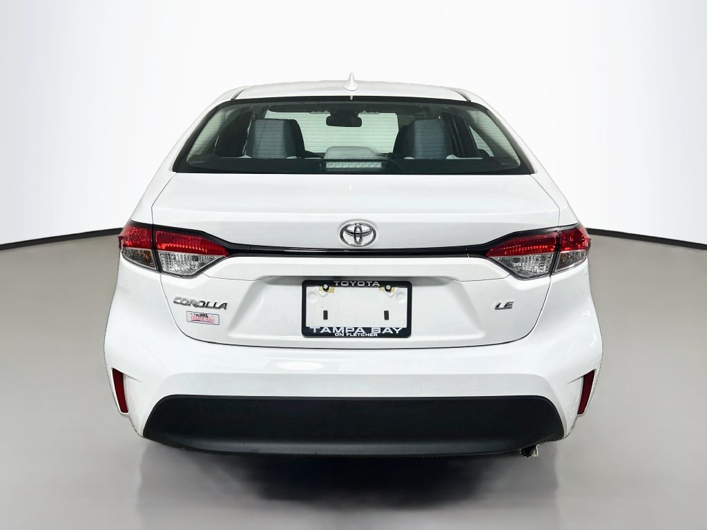 Used 2025 Toyota Corolla LE FWD image 4