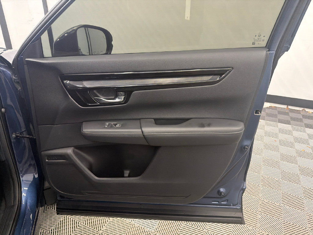 Used 2025 Honda CR-V EX-L image 16
