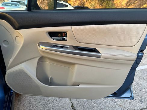 Used 2015 Subaru Crosstrek 2.0i Limited image 21