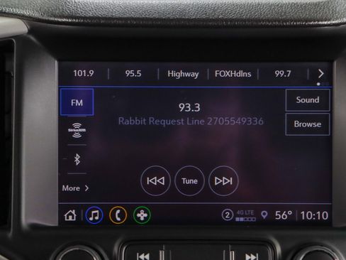 Used 2022 GMC Terrain SLT image 19