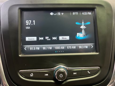 Certified 2018 Chevrolet Equinox LT FWD image 41
