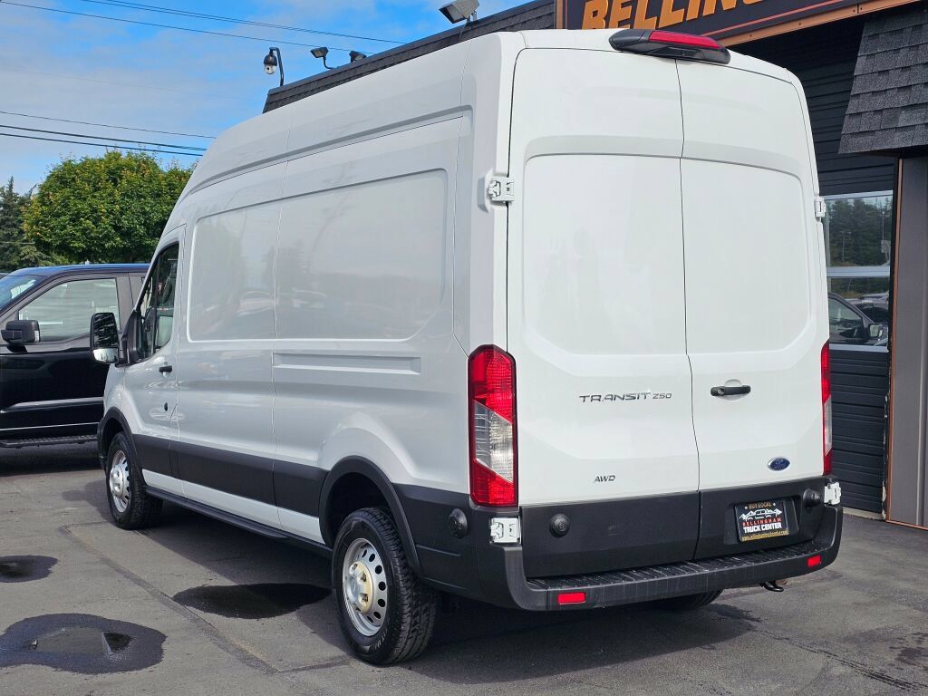 Used 2025 Ford Transit 250 148 High Roof AWD image 3