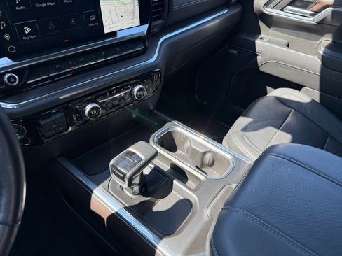 Used 2023 GMC Sierra 1500 SLT w/ SLT Convenience Package image 13