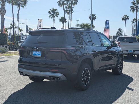 New 2026 Chevrolet Traverse Z71 w/ Enhanced Driving Package AWD/4WD image 5