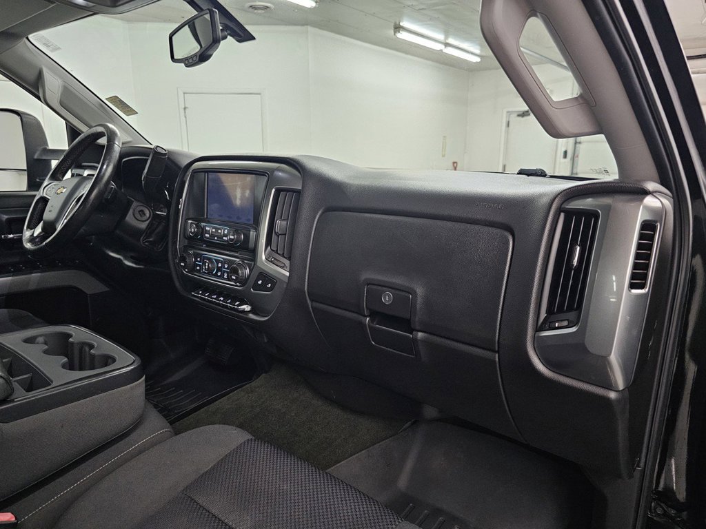 Used 2015 Chevrolet Silverado 2500 LT AWD/4WD image 15