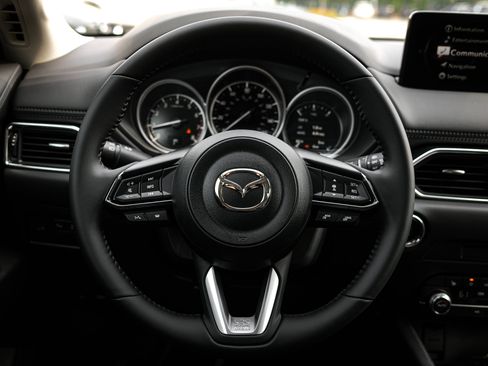 Certified 2025 MAZDA CX-5 AWD 2.5 S w/ Preferred Package image 15