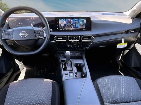 New 2027 Nissan Sentra SV FWD image 5