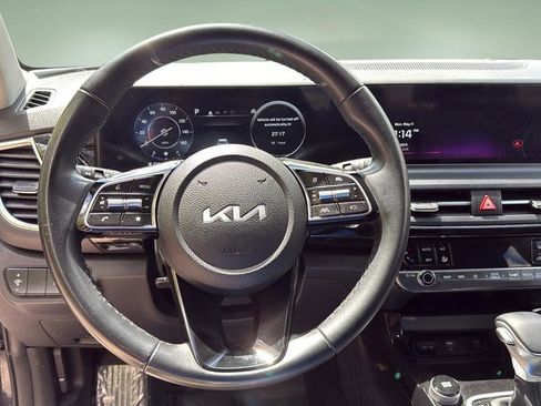 Used 2024 Kia Seltos S AWD/4WD image 20