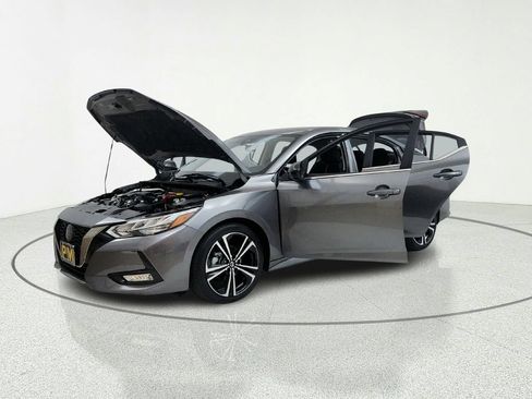 Used 2023 Nissan Sentra SR FWD image 10