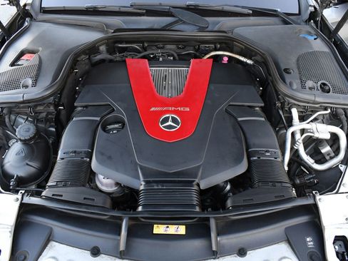 Used 2017 Mercedes-Benz E 43 AMG 4MATIC Sedan image 31