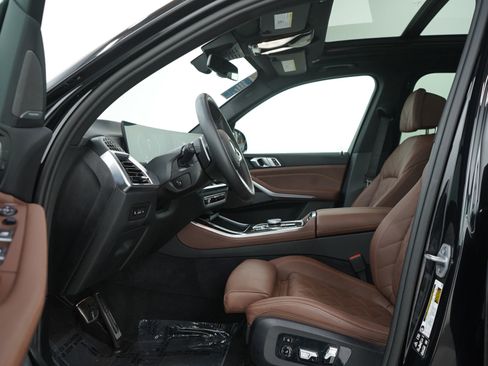 Used 2026 BMW X5 xDrive40i AWD/4WD image 26