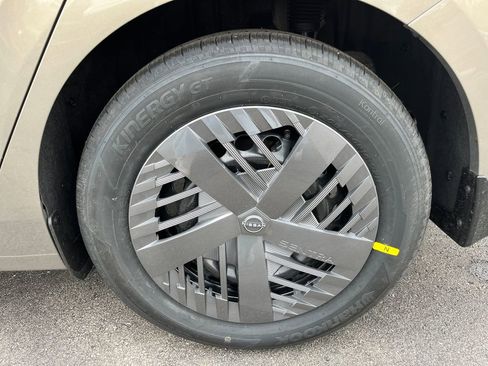 New 2026 Nissan Sentra SV w/ Floor Mat Package FWD image 10
