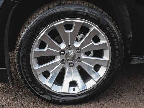 Used 2016 Cadillac Escalade ESV Premium image 7