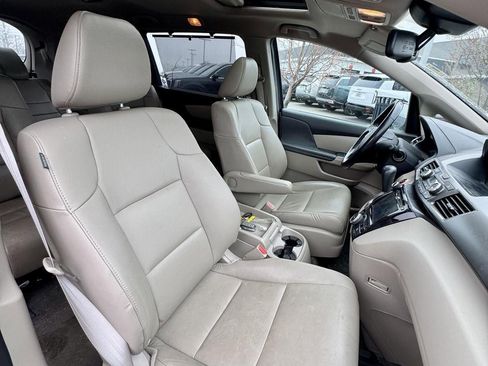 Used 2015 Honda Odyssey EX-L image 13