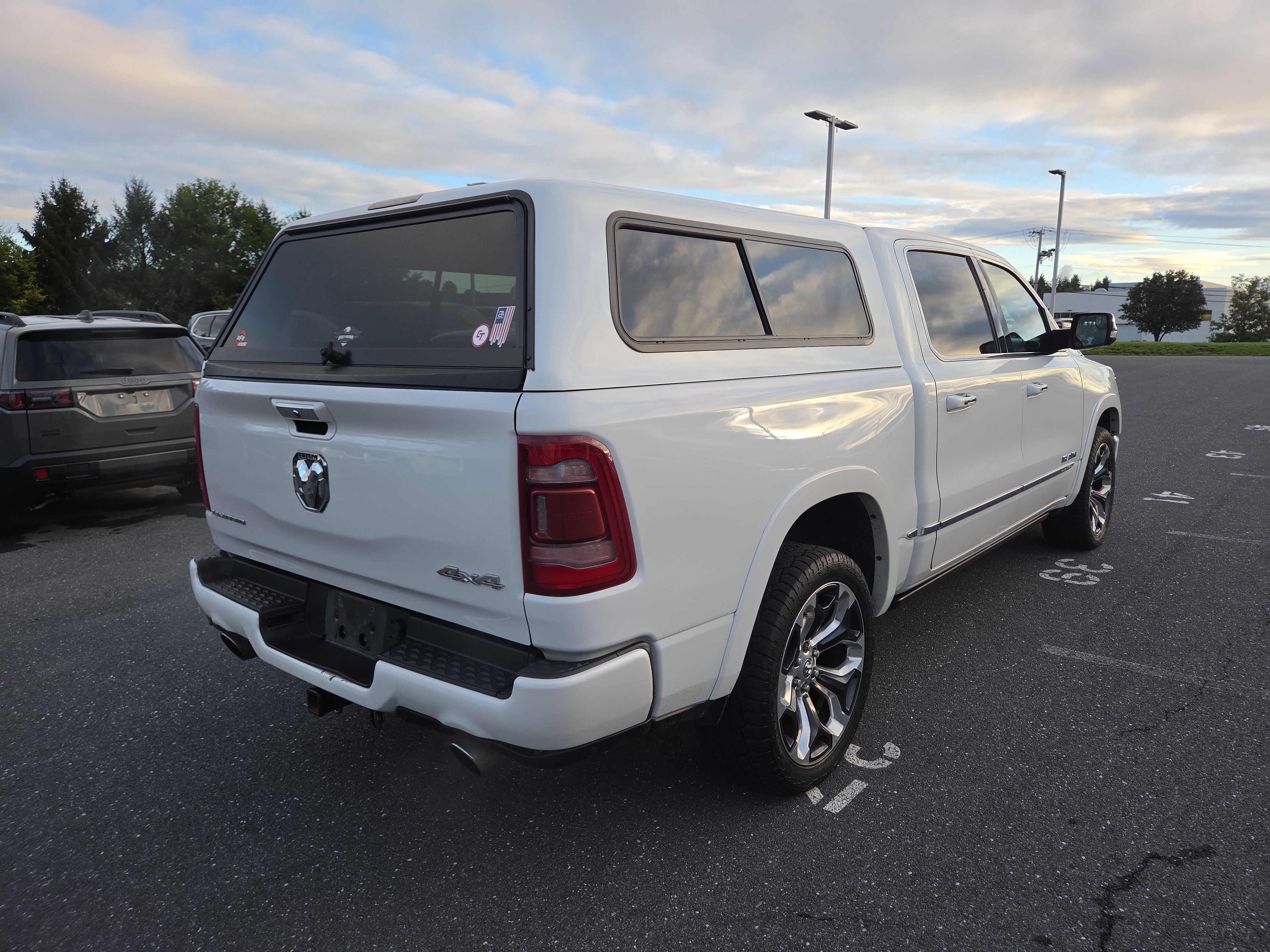 Used 2019 RAM 1500 Limited AWD/4WD image 17