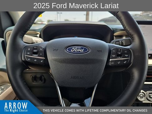 Used 2025 Ford Maverick Lariat w/ 4K Tow Package AWD/4WD image 27