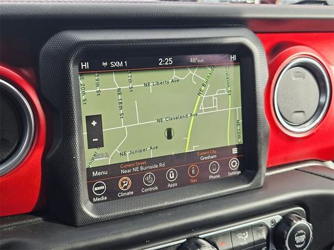 Certified 2023 Jeep Gladiator Rubicon w/ Cold Weather Group image 25