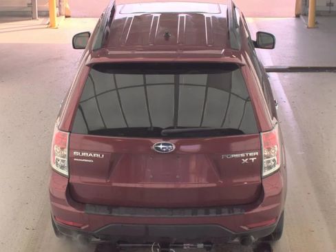 Used 2010 Subaru Forester 2.5XT Premium image 5