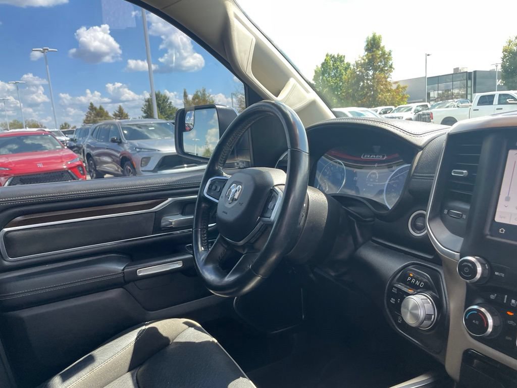 Used 2022 RAM 1500 Laramie AWD/4WD image 29