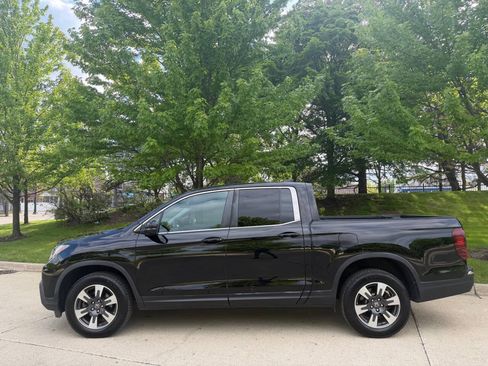 Used 2017 Honda Ridgeline RTL-T image 11