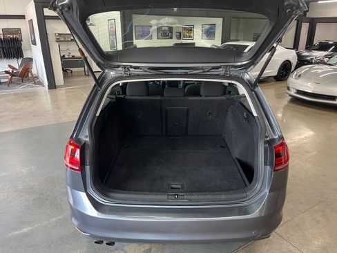 Used 2016 Volkswagen Golf S FWD image 47