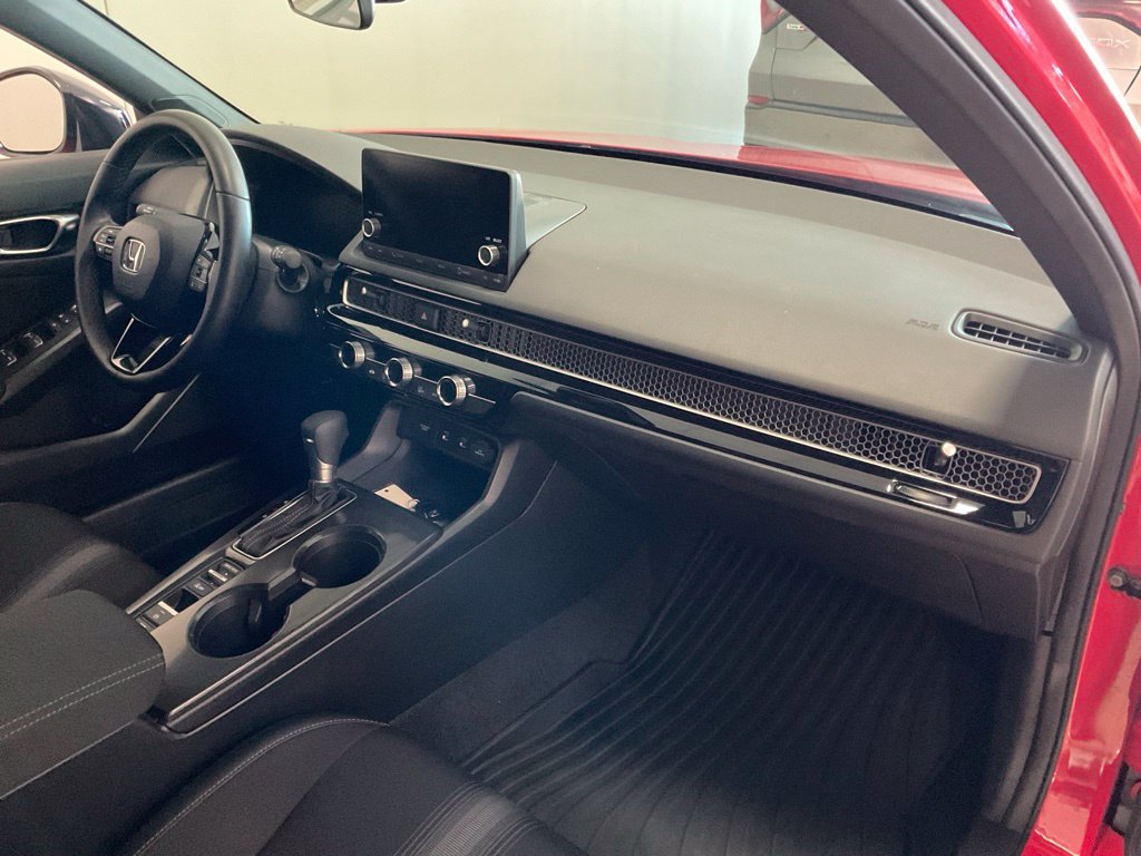Used 2025 Honda Civic Sport image 19