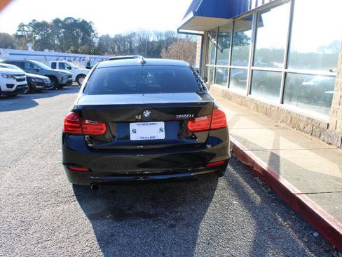 Used 2015 BMW 320i 4dr Sdn 320i RWD South Africa image 5