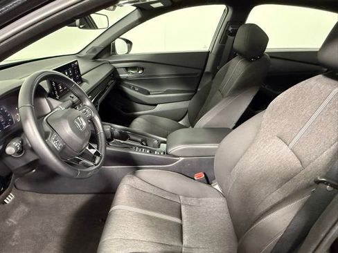 Used 2023 Honda Accord Sport image 30