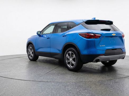Used 2025 Chevrolet Blazer LT image 6
