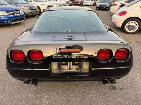 Used 1994 Chevrolet Corvette Coupe image 6