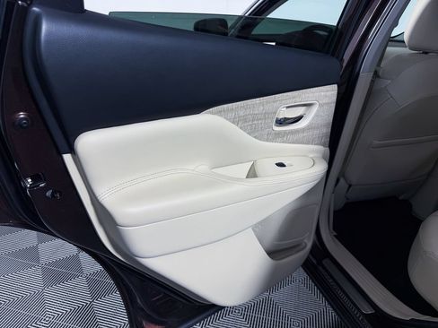 Certified 2019 Nissan Murano SL FWD image 48