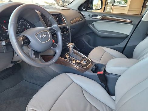 Used 2016 Audi Q5 2.0T Premium Plus w/ Technology Package AWD/4WD image 12