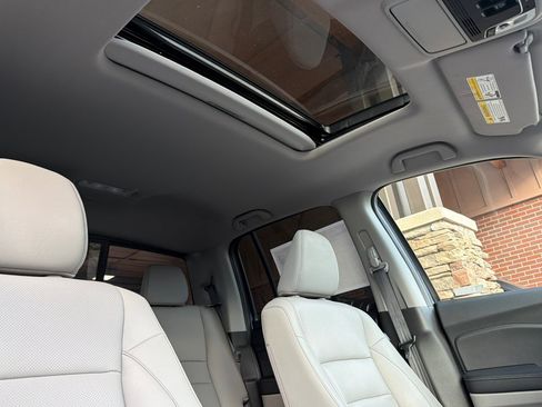 Used 2022 Honda Ridgeline RTL-E image 21