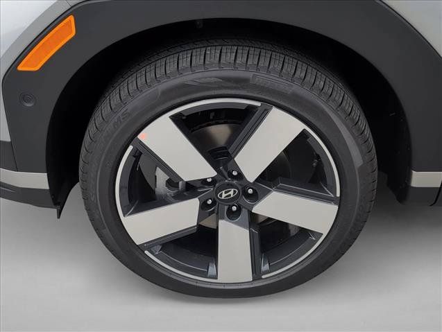 New 2026 Hyundai Santa Fe Limited FWD image 8