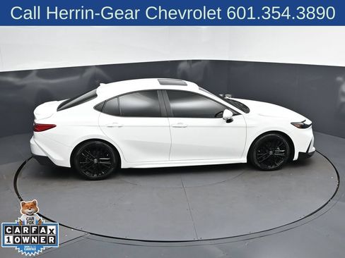 Used 2025 Toyota Camry SE w/ Multimedia Upgrade Package FWD image 35
