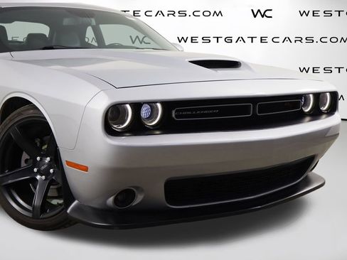 Used 2019 Dodge Challenger R/T w/ Plus Package image 50